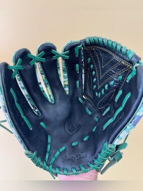 44 Pro Gloves Custom 12.5" Baseball Glove Outfield Signature Camo Snakeskin LHT